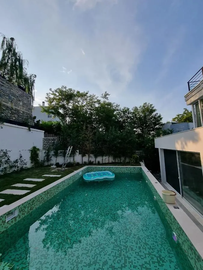 Villa Melodia Tirana 0*,